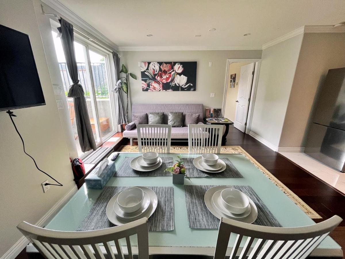 Coze Home In Vancouver Near Yvr Екстер'єр фото