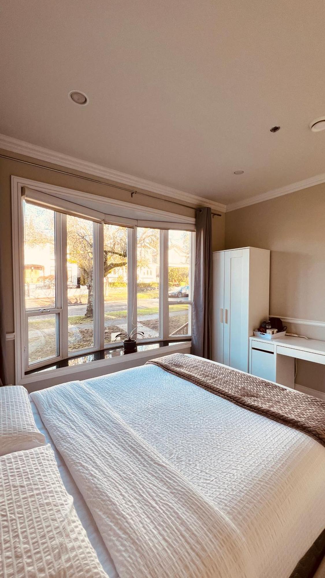 Coze Home In Vancouver Near Yvr Екстер'єр фото