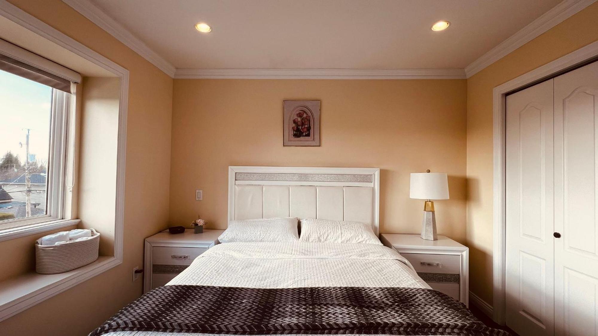 Coze Home In Vancouver Near Yvr Екстер'єр фото